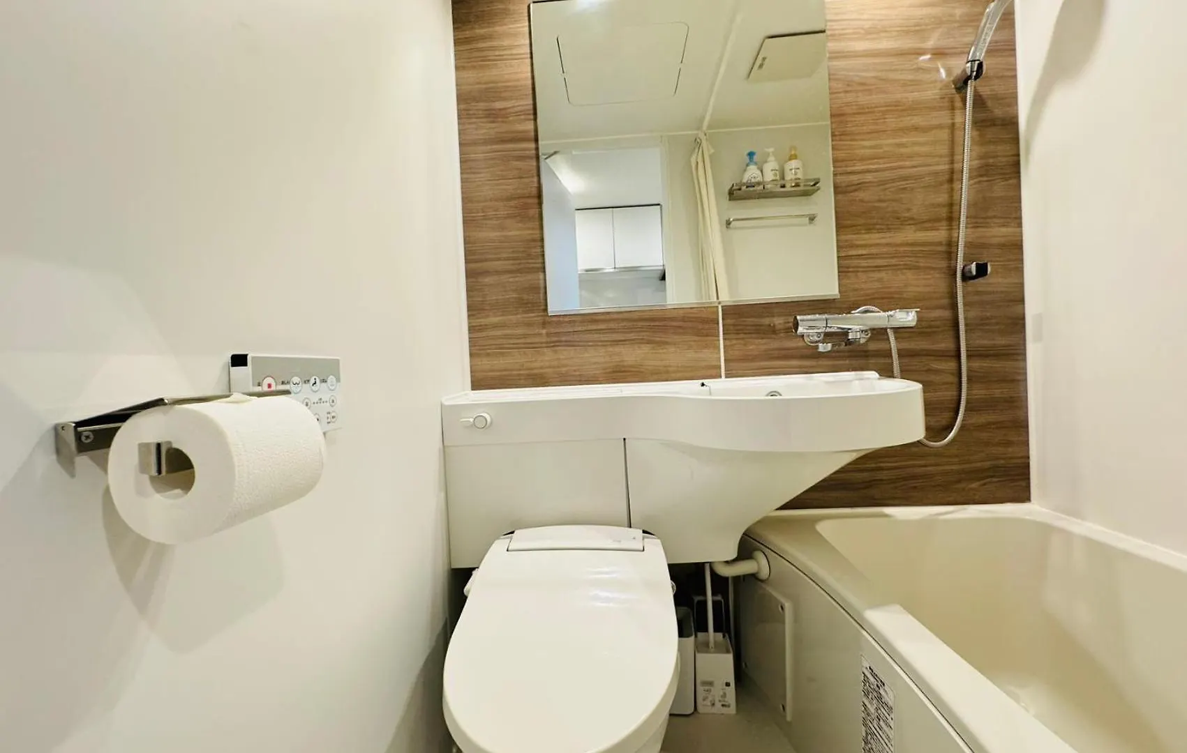 Shinjuku Kabukicho-4F Aparthotel Tokyo